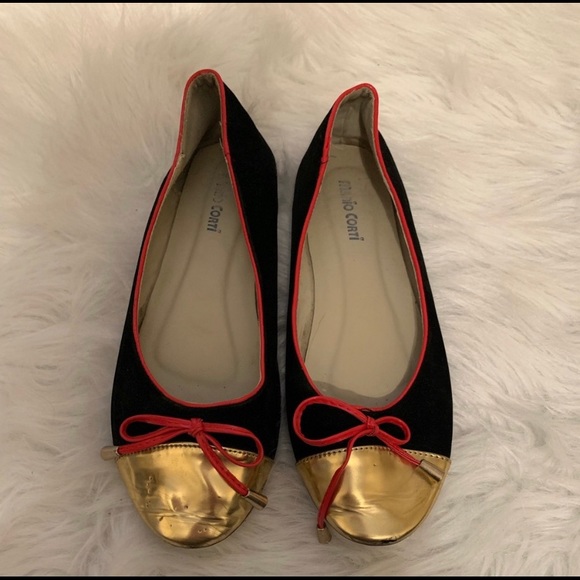 Shoes - 🌈5/$25🌈Adorable black,gold,pink flats size 7-8